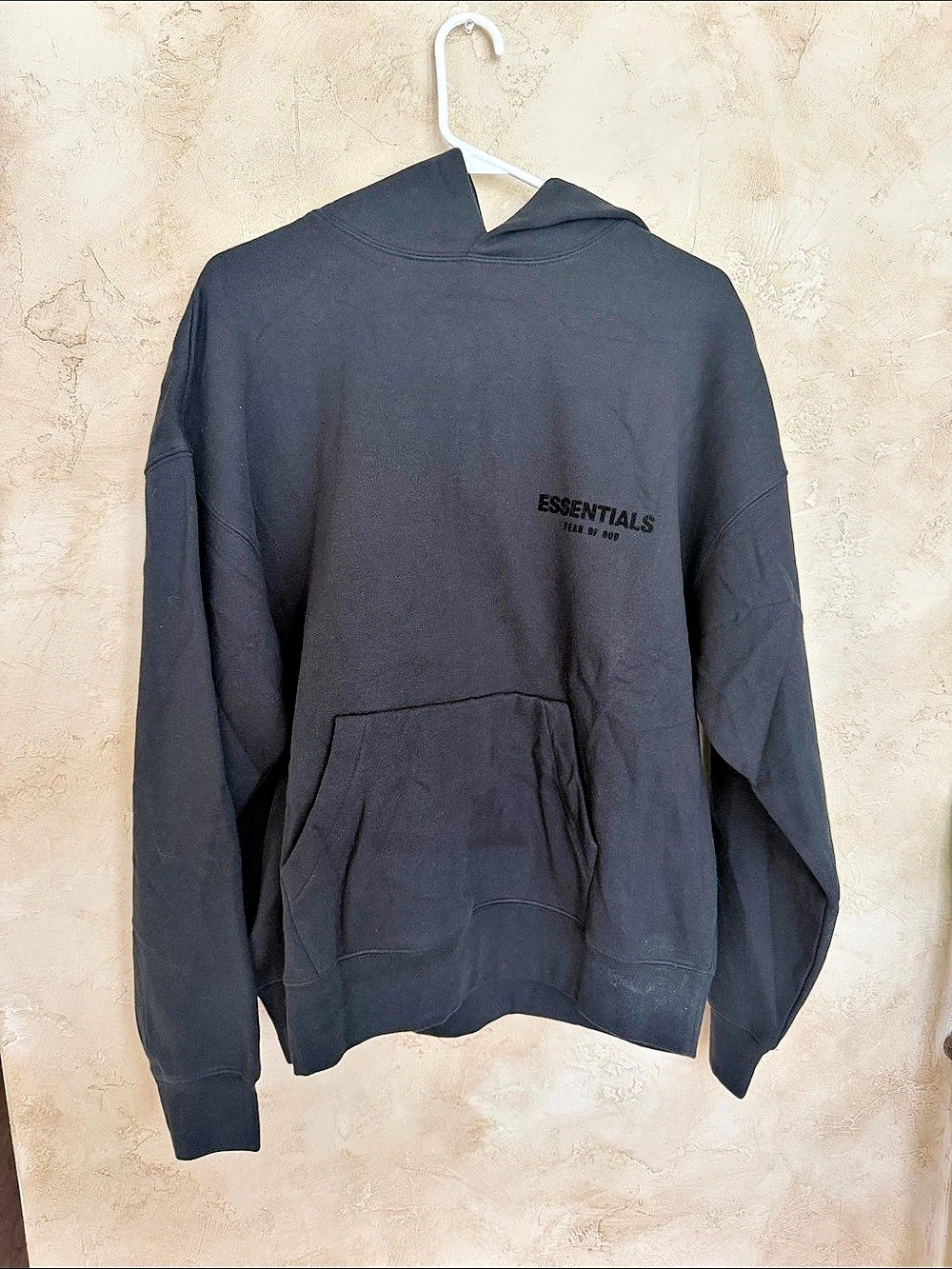 ESSENTIALS Fear of God Essentials hoodie in Black Size Small NWT